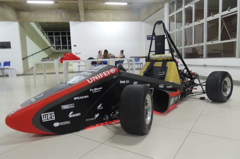 Hydro apoia carro elétrico com alumínio desenvolvido por estudantes