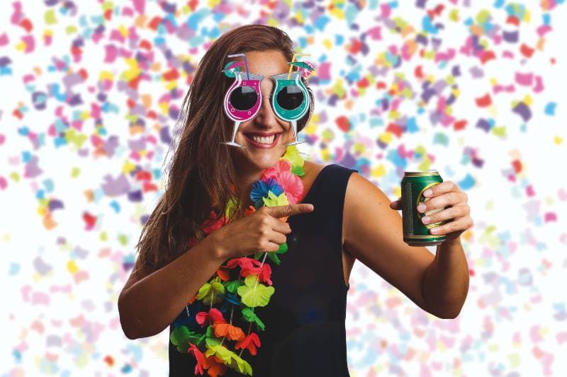 Campinas proíbe copos e garrafas de vidro nos blocos de carnaval