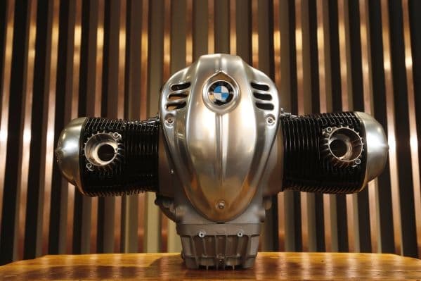 Motor para motos da BMW é fabricado com alumínio