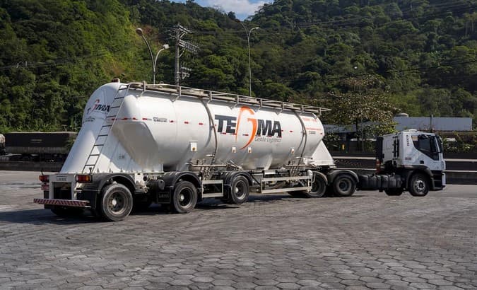 Tegma desenvolve semirreboque de alumínio para transporte de grãos