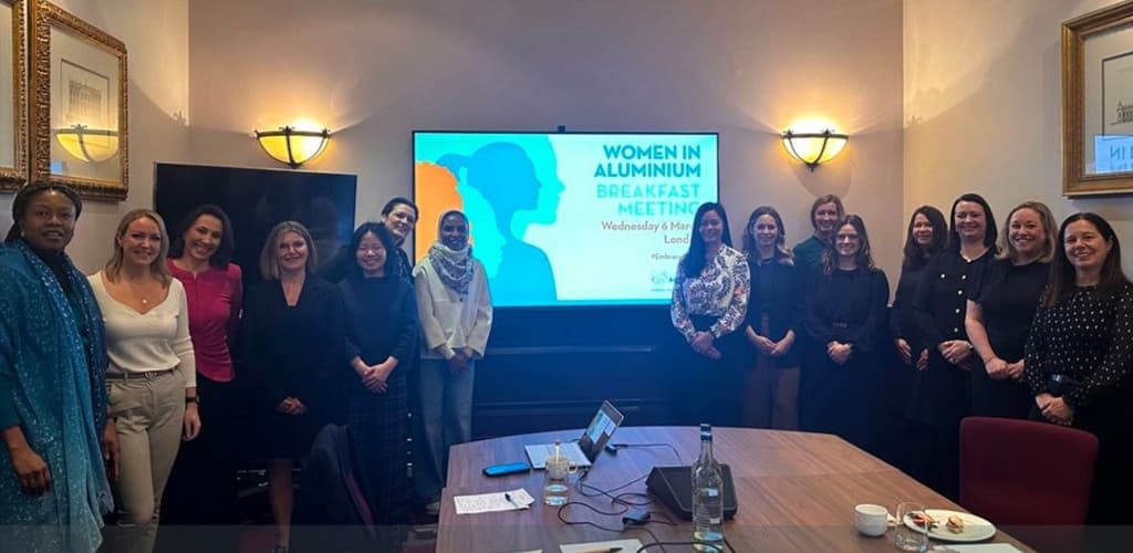 ABAL contribui para avanços sustentáveis na indústria global do alumínio no IAI Committee Meetings, em Londres