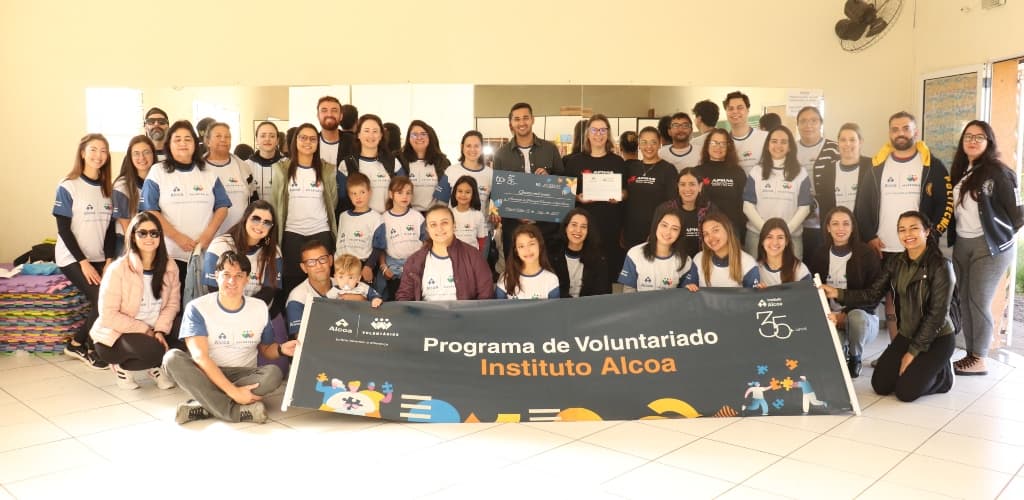 Voluntários da Alcoa promovem Programa Action em Poços de Caldas