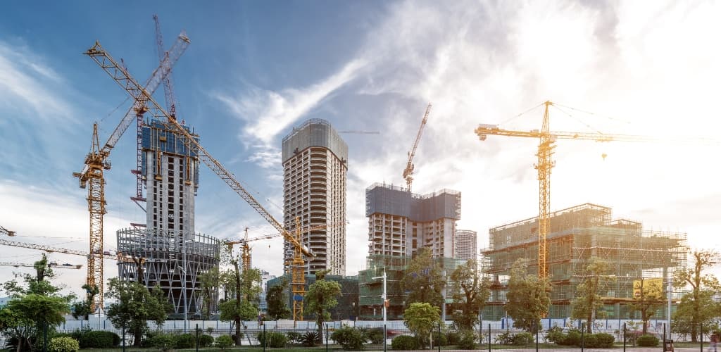Abramat projeta alta de 0,5% para construção civil em 2026