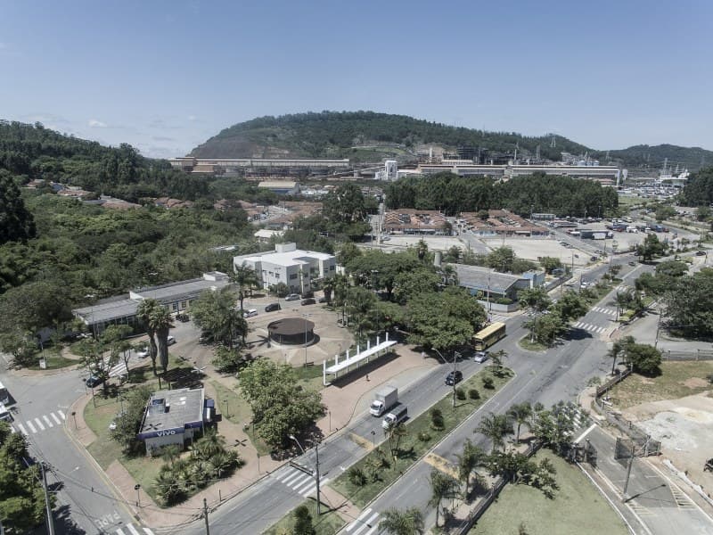 Com o metal até no nome, cidade de Alumínio é impactada positivamente pela atuação da CBA