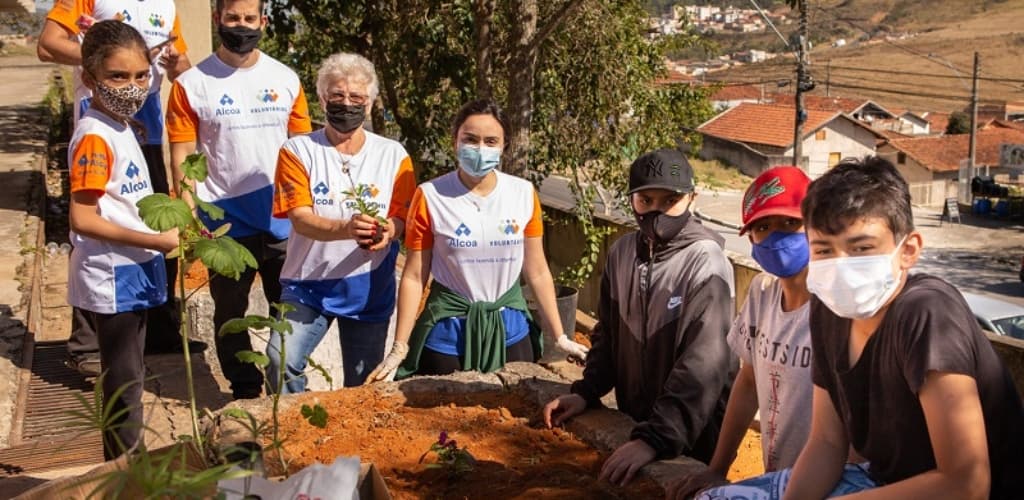 Alcoa Poços de Caldas realiza terceira ação comunitária de 2022