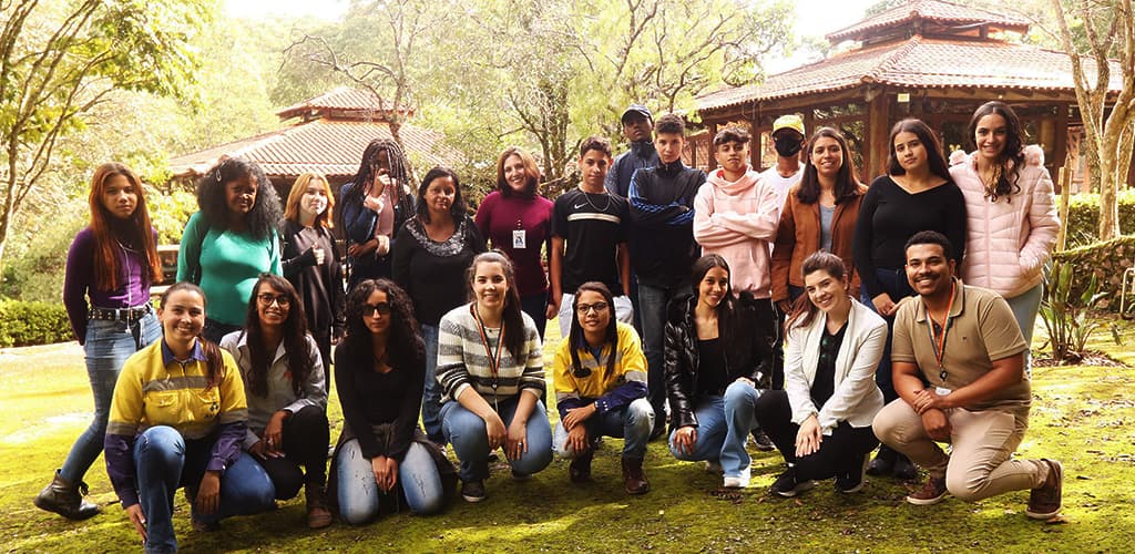 Alcoa abre as portas para visita de jovens ligados a entidades sociais