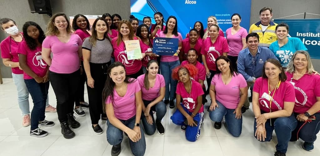 Alcoa capacita jovens mulheres em Poços de Caldas