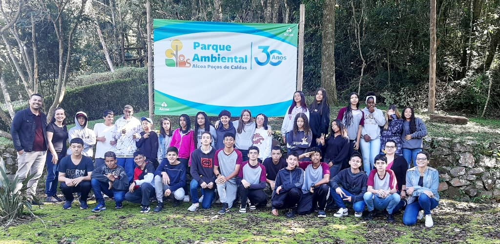 Programa Cultivando a Mata Atlântica, da Alcoa, completa uma década de educação ambiental