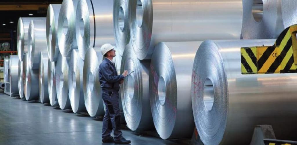 Novelis Inc. registra crescimento financeiro em ano fiscal 2023-24