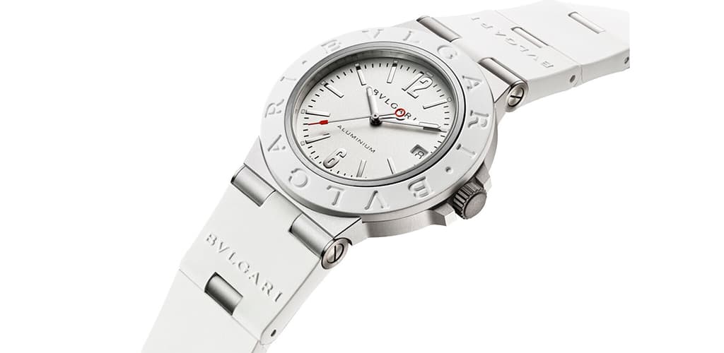 Bulgari reinventa o uso do alumínio com novo relógio automático
