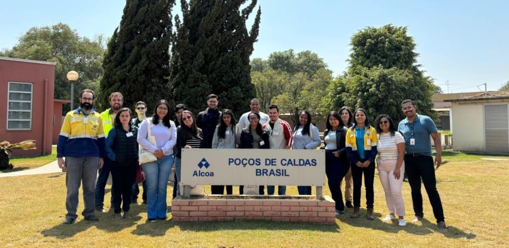 Programa Alcoa de Portas Abertas inspira estudantes