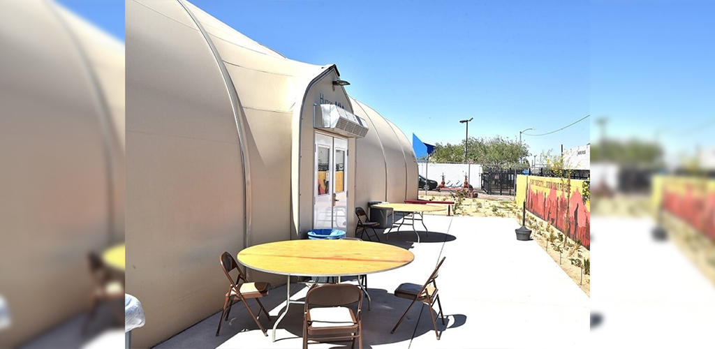 Abrigo recorde nos EUA: estruturas de alumínio agilizam solução para população de rua